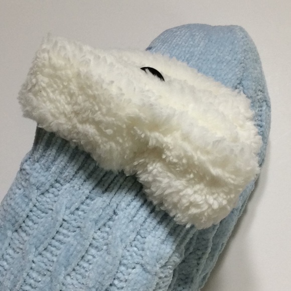 Comfy Cozy Fuzzy Slipper Non-Slip Socks - Picture 3 of 3